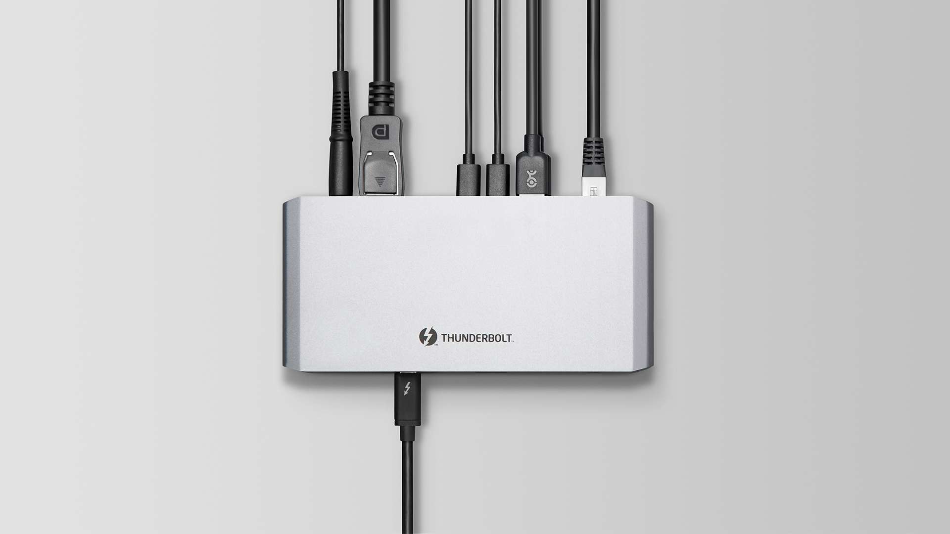 Photo of multiport thunderbolt 4 dock