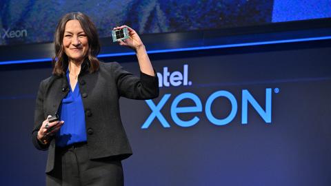 Intel Launches 4th Gen Xeon Scalable Processors, Max Series CPUs and